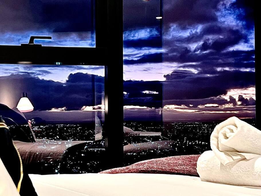 Highrise View 1King1Queen 2Baths メルボルン エクステリア 写真